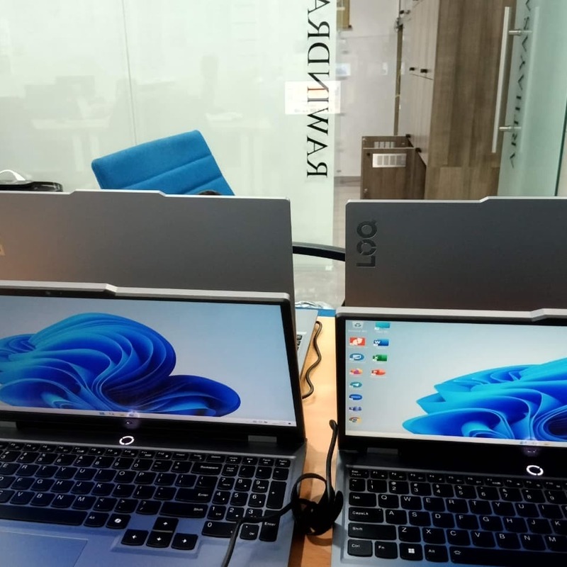 reparasi laptop kantor